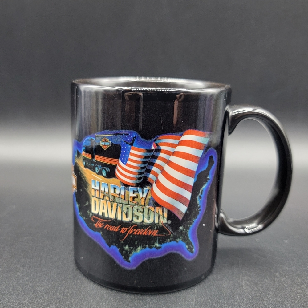 Harley Davidson 2001 Genuine Coffee Mug The Road To Freedom Black Vintage Mug